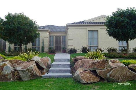 12 Bianco Ct, Langwarrin, VIC 3910