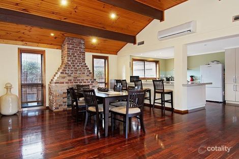 Property photo of 4 Gala Place Keilor Downs VIC 3038