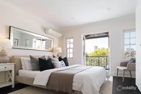 Property photo of 22 Hargrave Street Paddington NSW 2021