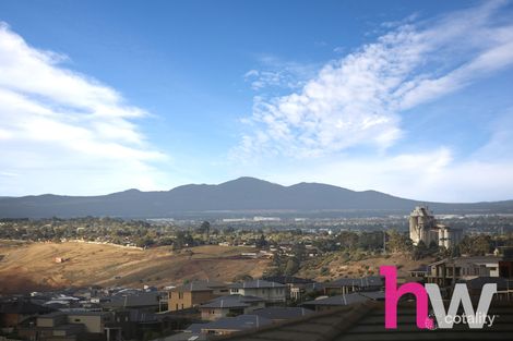 Property photo of 9 Polo Place Highton VIC 3216