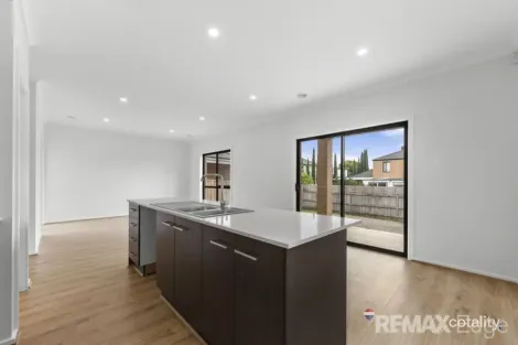 Property photo of 68 Evesham Drive Point Cook VIC 3030