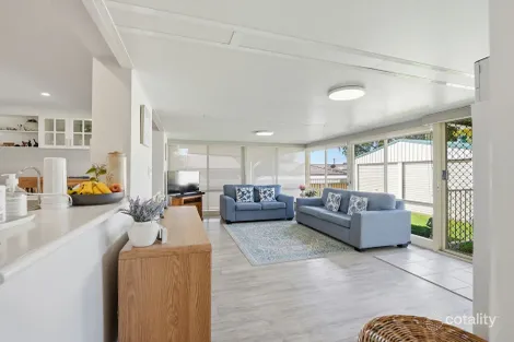 Property photo of 94 Burrendong Way Orange NSW 2800