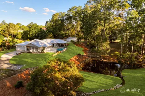 16 Johnstone Rd, Southside, QLD 4570