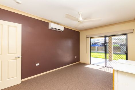 Property photo of 8 Keppel Place Bentley Park QLD 4869