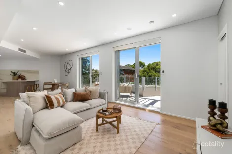 301/3 Seaview Ave, Newport, NSW 2106