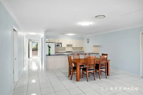 Property photo of 81 Largs Avenue Largs NSW 2320