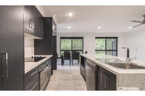 Property photo of 2/12A Pershing Street Wandal QLD 4700