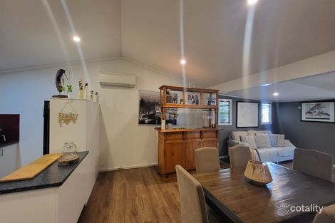 Property photo of 9 Haddleton Road Woodanilling WA 6316