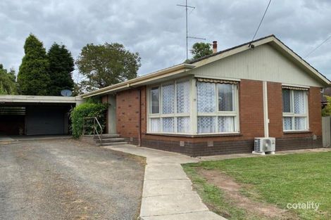 17 Ivanhoe St, Wendouree, VIC 3355