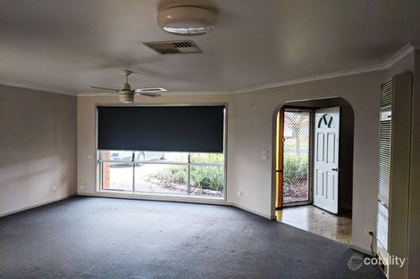 Property photo of 33 Koetong Crescent West Wodonga VIC 3690