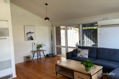Property photo of 2 Limerwick Court Frankston VIC 3199