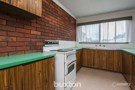 Property photo of 2/3 De Vere Court Belmont VIC 3216