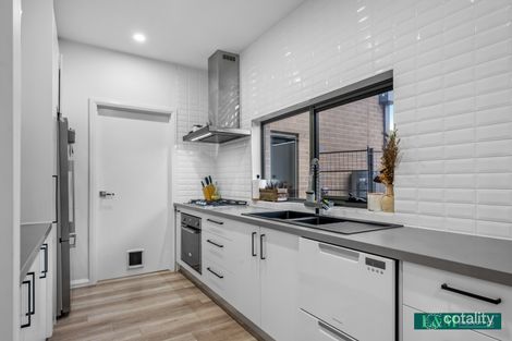 Property photo of 2/55 Pecham Street Glenroy VIC 3046