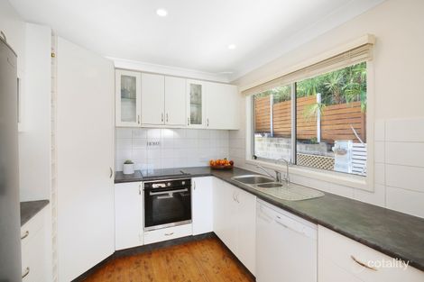 Property photo of 15 Coral Tree Place Point Clare NSW 2250