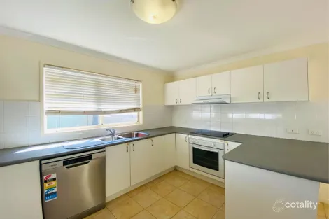 Property photo of 17 Phillips Street Dysart QLD 4745