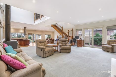 Property photo of 93 Crusoe Road Kangaroo Flat VIC 3555