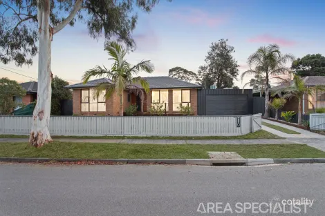 Property photo of 42 Sassafras Drive Frankston VIC 3199