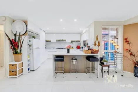 Property photo of 2 Park Place Hoppers Crossing VIC 3029