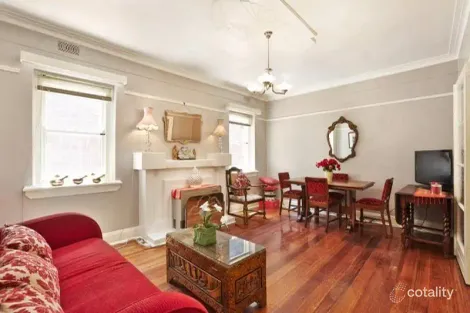 Property photo of 1/2 Boondara Grove St Kilda East VIC 3183