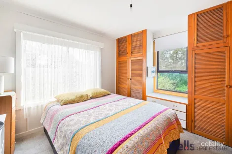 Property photo of 41 Hargreaves Crescent Braybrook VIC 3019
