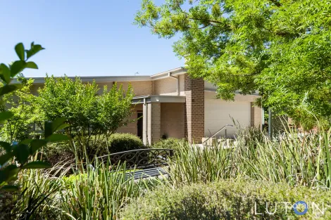 Property photo of 52 Faithfull Circuit Kambah ACT 2902