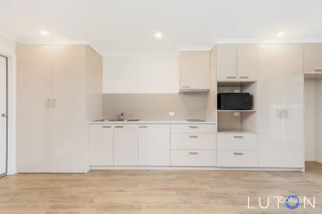 Property photo of 52 Faithfull Circuit Kambah ACT 2902