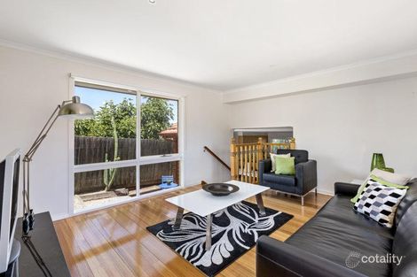 Property photo of 4B/2-4 Lyne Grove Brunswick West VIC 3055