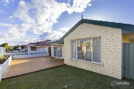 Property photo of 23 Currambine Boulevard Currambine WA 6028