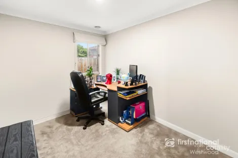 Property photo of 1D Mitta Court Werribee VIC 3030