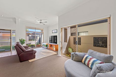 Property photo of 8 Bergamo Drive Varsity Lakes QLD 4227