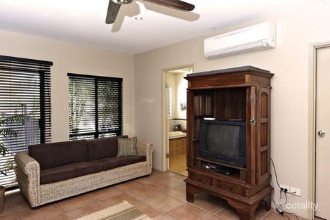 Property photo of 52 Veivers Road Palm Cove QLD 4879