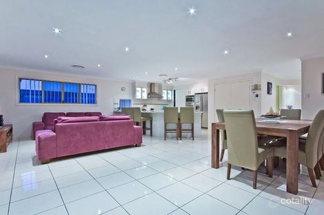 Property photo of 8 Casey Close Ormiston QLD 4160