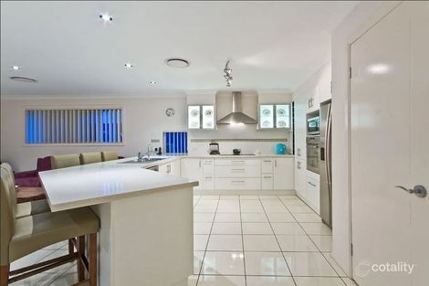 Property photo of 8 Casey Close Ormiston QLD 4160