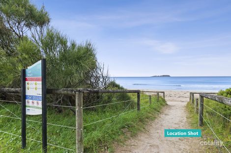 Property photo of 2 Ocean Avenue Surf Beach NSW 2536