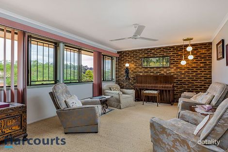 17 Foxhill St, Aspley, QLD 4034