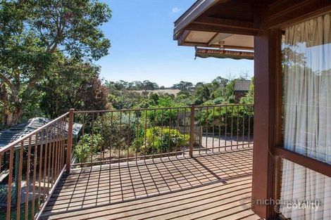 Property photo of 28 St James Crescent Mount Eliza VIC 3930