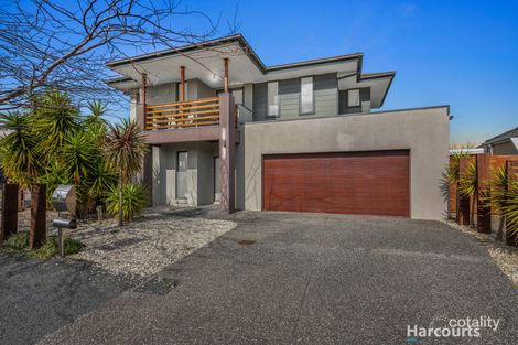 Property photo of 28 Ibis Close Pakenham VIC 3810
