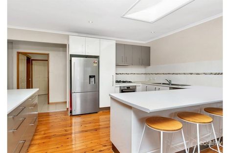 Property photo of 11 Minerva Avenue Mooroobool QLD 4870