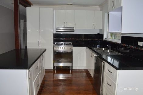 Property photo of 34 Bellevue Parade Labrador QLD 4215