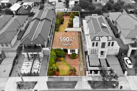 Property photo of 77 Deakin Street Essendon VIC 3040