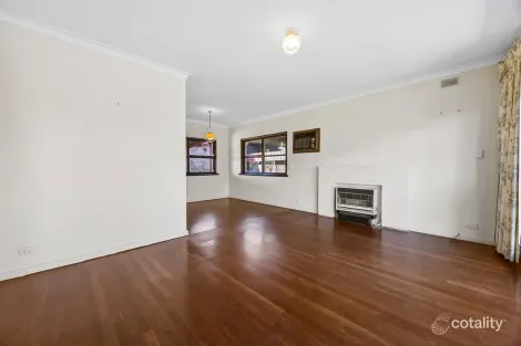 Property photo of 13 Almond Grove Morphett Vale SA 5162