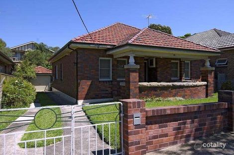 33 Elizabeth Ave, Dulwich Hill, NSW 2203