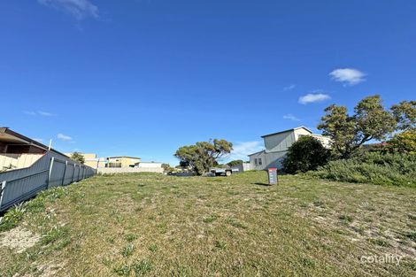 14 Walmsley St, Castletown, WA 6450