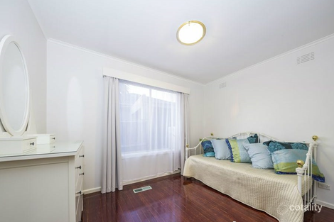 Property photo of 1/35 Kirstina Road Glen Waverley VIC 3150