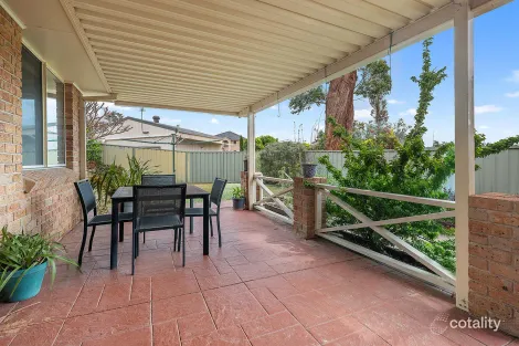 Property photo of 4 Finlay Close Raymond Terrace NSW 2324
