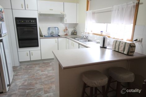 Property photo of 6 Laurina Close Old Bar NSW 2430