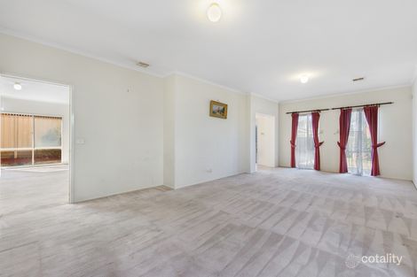 Property photo of 41 Royal Crescent Hillside VIC 3037