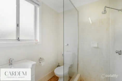 Property photo of 8 Jarrah Place Bossley Park NSW 2176