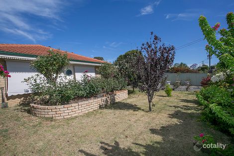 Property photo of 21 Ripplewood Avenue Thornlie WA 6108