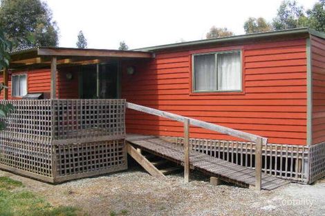Property photo of 25 Main Road Beech Forest VIC 3237